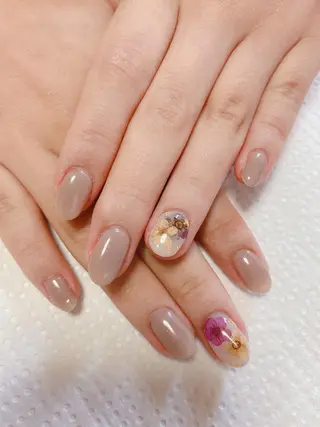 ミディアム shandy nailのネイルデザイン