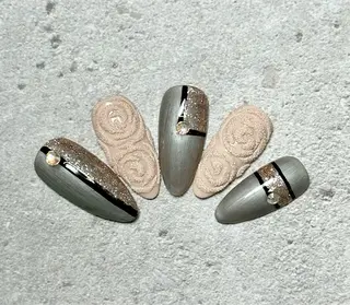 ネイル M.N_ nailのネイルデザイン