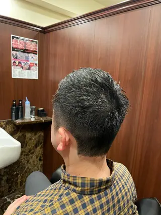 メンズ 横尾 太尊ビジネススタイルのヘアスタイル