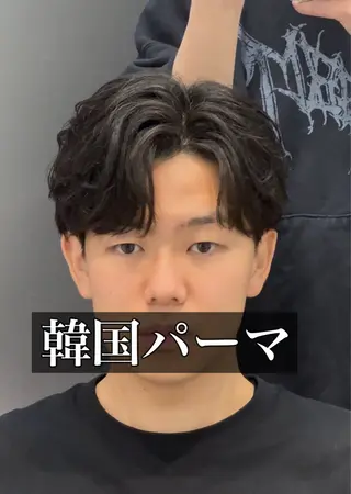 ショート パーマ メンズ SALOWIN横浜店所属・パーマ特化/メンズ シャドウパーマのヘアスタイル