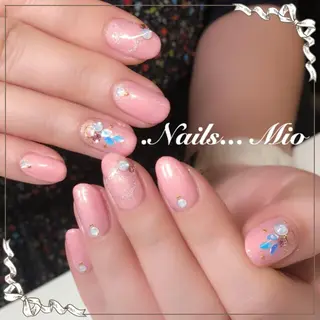 ネイル .Nails Mio 赤羽西ネイルサロンのネイルデザイン