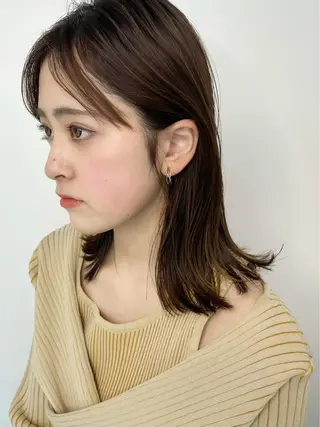 ミディアム カラー うる艶ヘア💐 艶ハイトーン💐彩夏のヘアスタイル