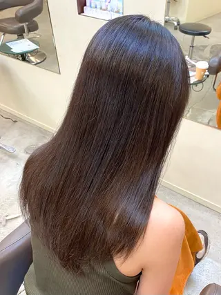 セミロング カラー ウチダ ユウヤのヘアスタイル