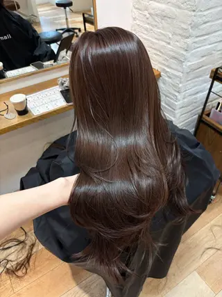 ロング 盛れる透明感カラー・ momokaのヘアスタイル
