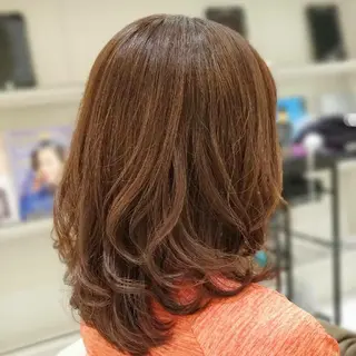 ミディアム カラー 岡本 尚樹のヘアスタイル