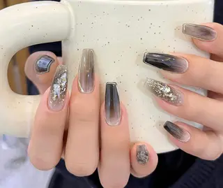 ネイル VIVIAN リサのネイルデザイン