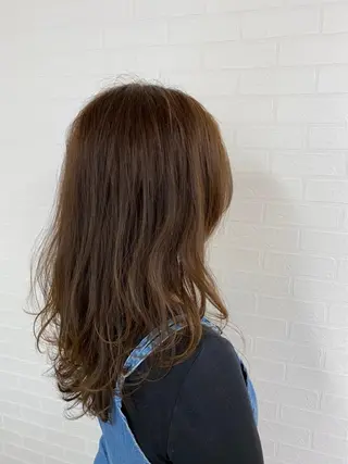 セミロング カラー 🎁無料カットカラー 📷撮影モデル募集✨のヘアスタイル