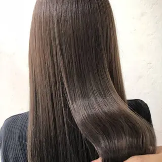 小山 雄大のヘアスタイル