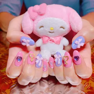 ネイル 半村 明のネイルデザイン