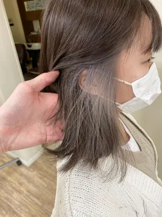 カラー SALOWIN栄 高須大貴のヘアスタイル