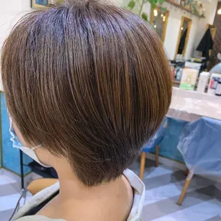 ショート 顔周り/ブリーチなし /縮毛矯正🫧伊勢のヘアスタイル