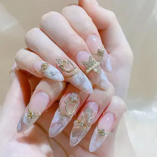 ネイル Queens マオのネイルデザイン