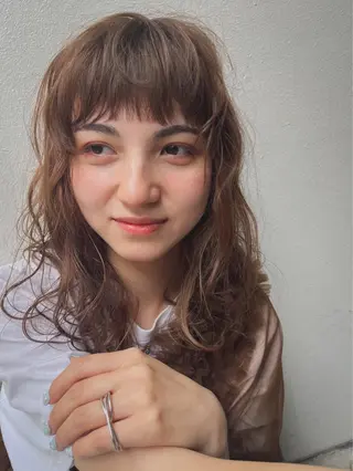セミロング パーマ ヘアアレンジ 溝口 ひなこのマツエク・マツパデザイン