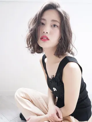 ミディアム カラー パーマ 花井 啓好のヘアスタイル