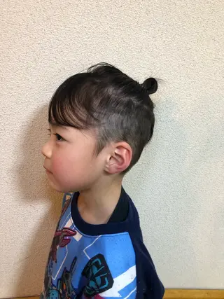 キッズ 谷口尋哉 イノアカラー・六本松のヘアスタイル