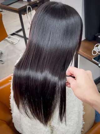 ロング 🥇近藤 恭輔🥇 Recharme新保のヘアスタイル