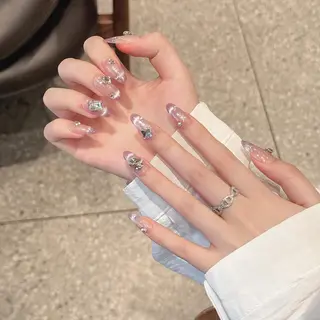 ネイル KIMI 🐰のネイルデザイン