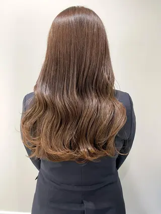 ロング カラー 山口 莉奈のヘアスタイル