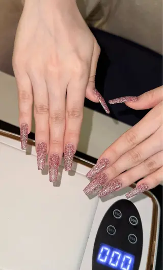 ネイル Destiny Nails2のネイルデザイン