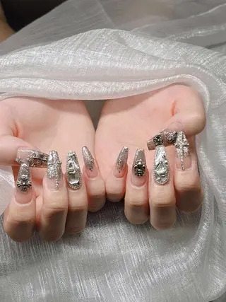ネイル Lee Nailsのネイルデザイン