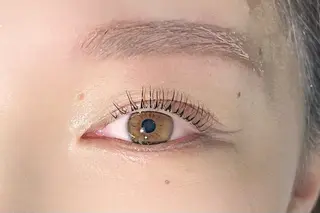 マツエク・マツパ まつ毛/眉毛サロン Miri山下のマツエク・マツパデザイン