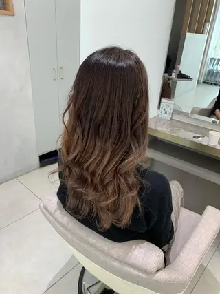 ロング カラー stylist N0Nのヘアスタイル