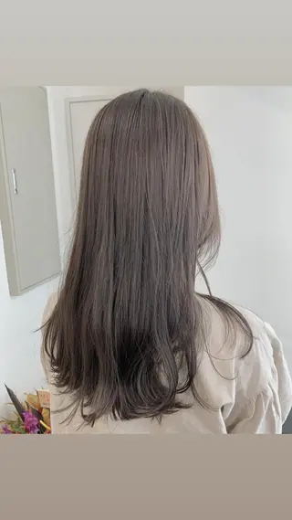 セミロング カラー レイヤー職人 横浜/似合わせ/秋山のヘアスタイル