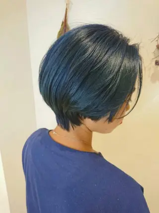 カラー 藤本 朝咲日のヘアスタイル