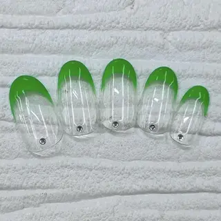 ネイル Nail salon Honey Beeのネイルデザイン