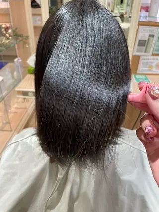 ミディアム パーマ 派手髪♡モデル募集 鈴木沙彩のヘアスタイル