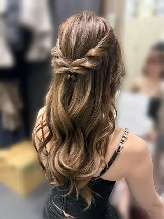 ヘアアレンジ ヘアセット 🤍AIRA🤍のヘアスタイル