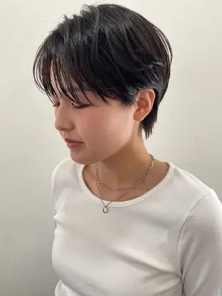 ショート 塔崎 りこのヘアスタイル