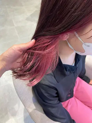 ミディアム カラー 🕊顔まわりカット ／インナーカラー🕊のヘアスタイル