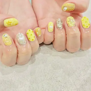 ネイル muum_nail 新宿2分 三丁目1分のネイルデザイン