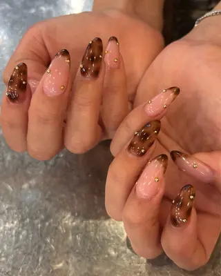 ネイル 🪐富島彩夏 /海外nail🪐のネイルデザイン