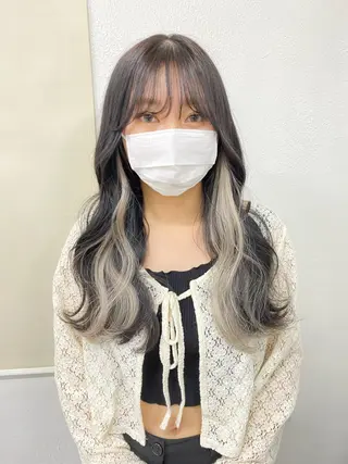 セミロング カラー レイヤーウルフ エクステ磯部のヘアスタイル