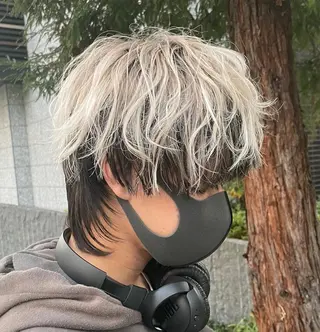 メンズ 安田和洋 ブリーチカラー特化のヘアスタイル