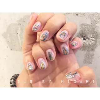 ショート カラー ネイル マツエク・マツパ illum hicariのネイルデザイン