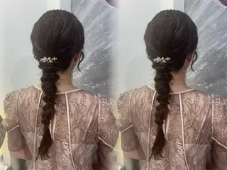 セミロング カラー パーマ ヘアアレンジ 🤍韓国風レイヤー/ 艶髪🤍鳥越美羽のヘアスタイル