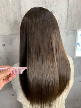 セミロング yoshihara yuukiのヘアスタイル
