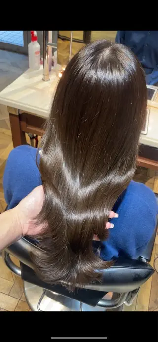 ロング カラー ご新規様限定 透明感カラーKANAのヘアスタイル