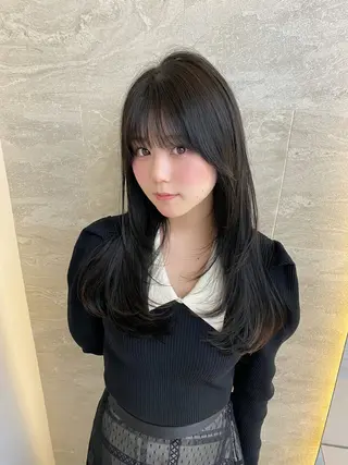 セミロング 小顔カット🫧 縮毛矯正✨/礼二郎のヘアスタイル