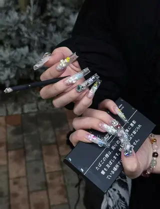 ネイル Sachi Nail上野のネイルデザイン