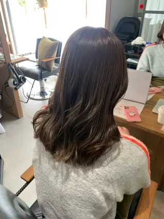 カラー 🎀FERlA池田店 永谷日和🎀のヘアスタイル