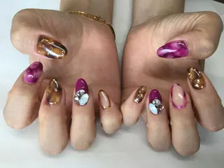 ネイル 💎🐰 saki. m 🐰💎のネイルデザイン