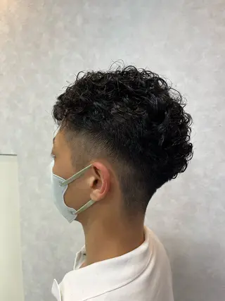 パーマ 喜瀬 慎斗のヘアスタイル