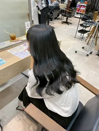 ロング 韓国風￤透明感カラー ‎🤍￤mioのヘアスタイル