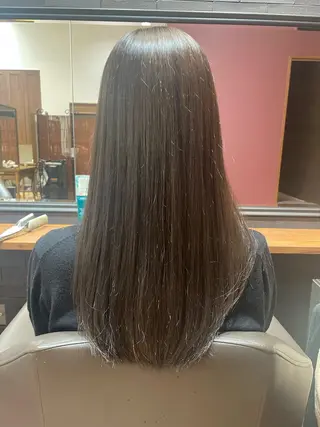 カラー 石松 咲希のヘアスタイル