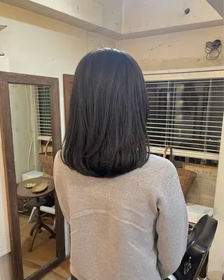 ミディアム カラー 暗髪とオリーブ🌿 渡辺拓人のヘアスタイル