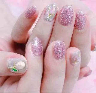 ネイル MoonNail ユリ🌸のネイルデザイン